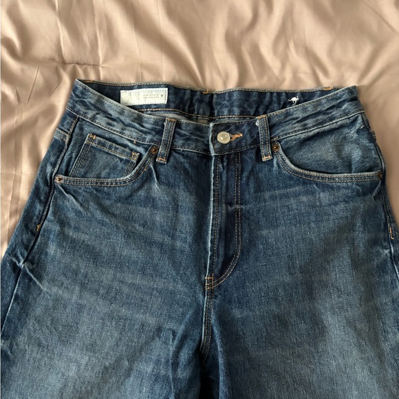 Zara Mid-Rise Wide-Leg Jeans - Picture 5 of 7